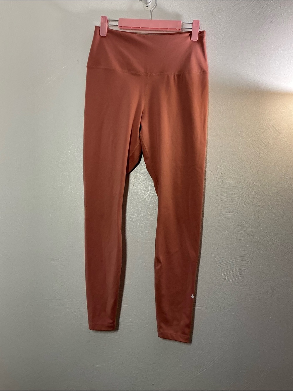 NikeHigh-Rise Leggings Size Medium